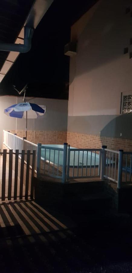 Residencial Proximo Ao Parque Пеня Екстериор снимка